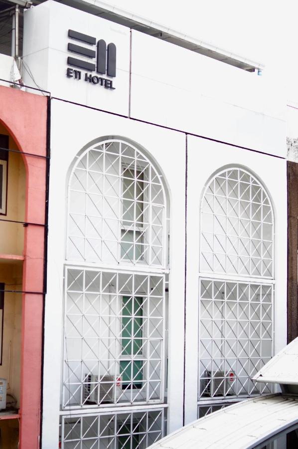 E11 Hotel - Bts Punnawithi กรุงเทพมหานคร ภายนอก รูปภาพ