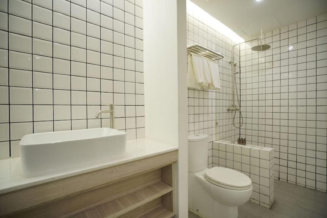 E11 Hotel - Bts Punnawithi กรุงเทพมหานคร ภายนอก รูปภาพ